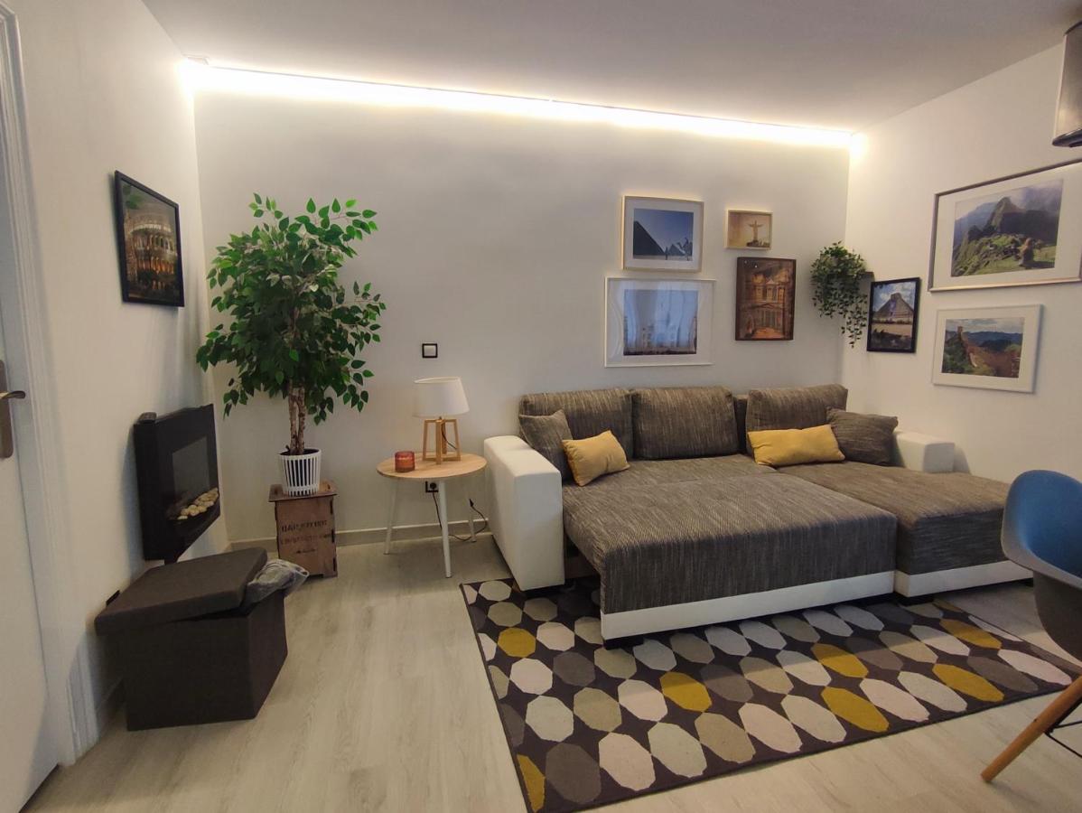 Beach Accommodation Apartment San Sebastian Exterior photo