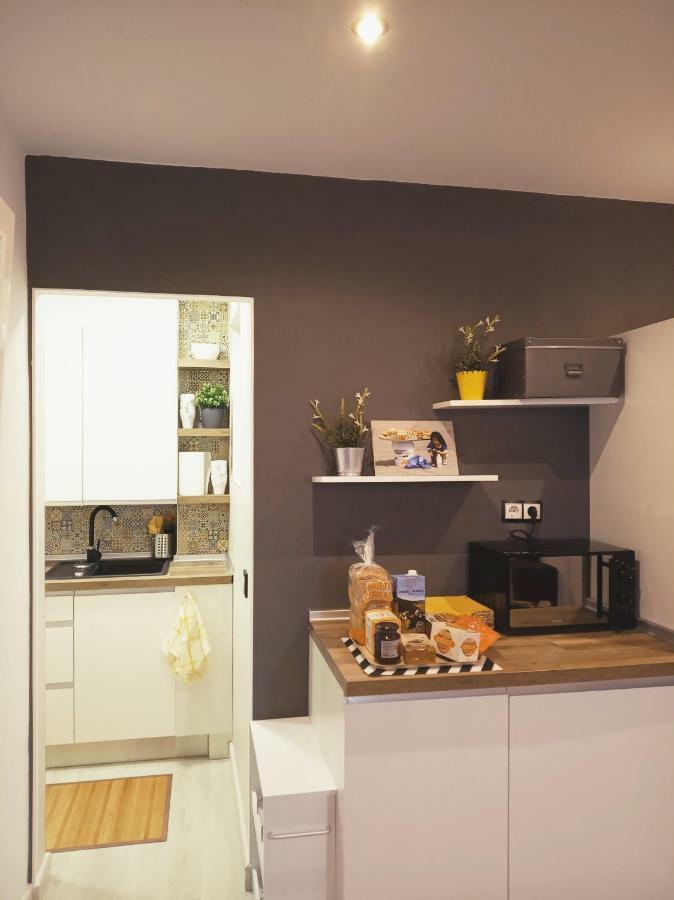 Beach Accommodation Apartment San Sebastian Exterior photo